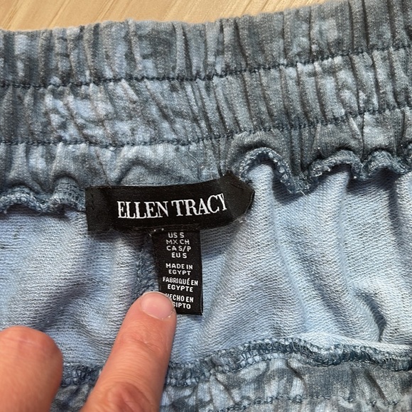 Ellen Tracy cuffed joggers Size small - Picture 2 of 4